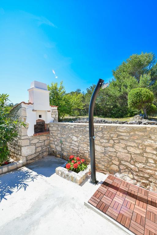 Guest House Sakarun Veli Rat Zewnętrze zdjęcie