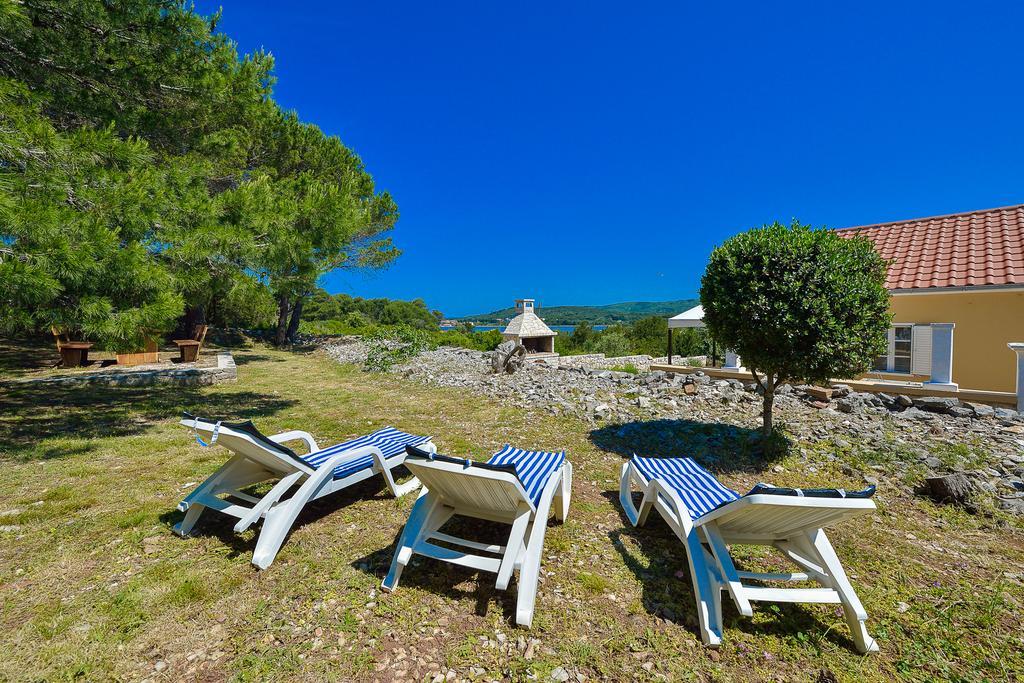 Guest House Sakarun Veli Rat Zewnętrze zdjęcie