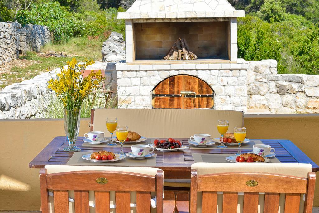 Guest House Sakarun Veli Rat Zewnętrze zdjęcie