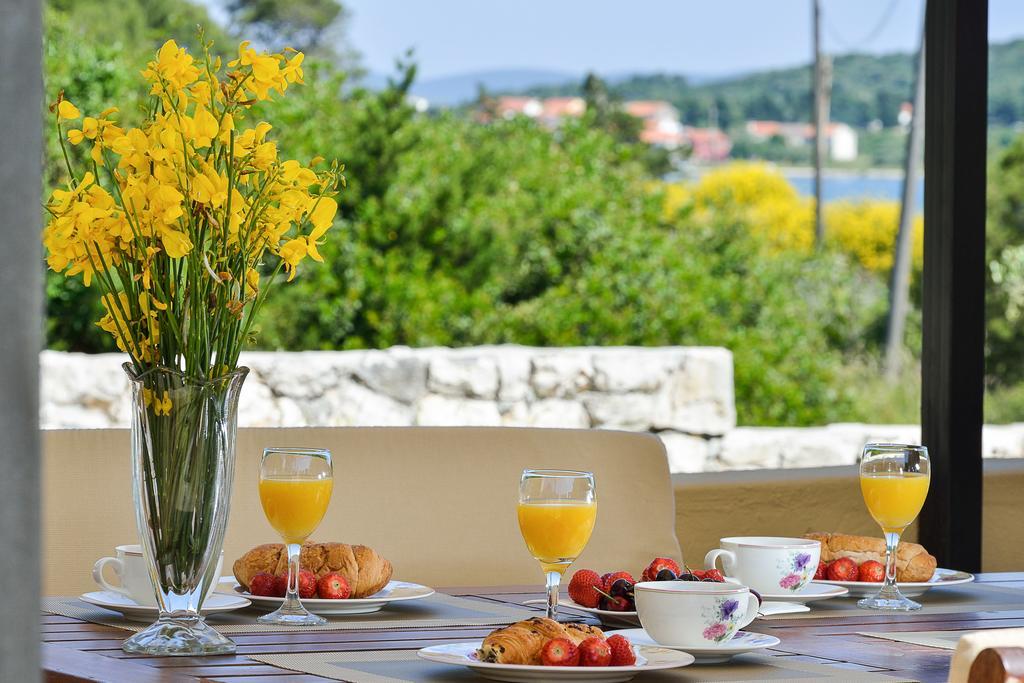 Guest House Sakarun Veli Rat Zewnętrze zdjęcie